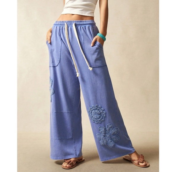 Boho Floral Patch Stretchy Drawstring Waist Wide Leg Pants - Picture 1 of 6